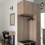 Loggos Apartament *